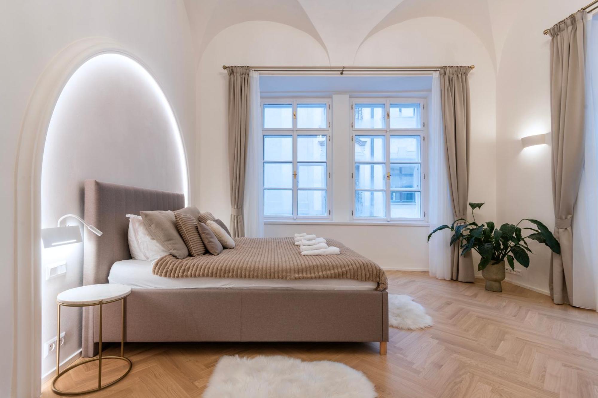 Arch Iv. Apartment Прага Екстериор снимка