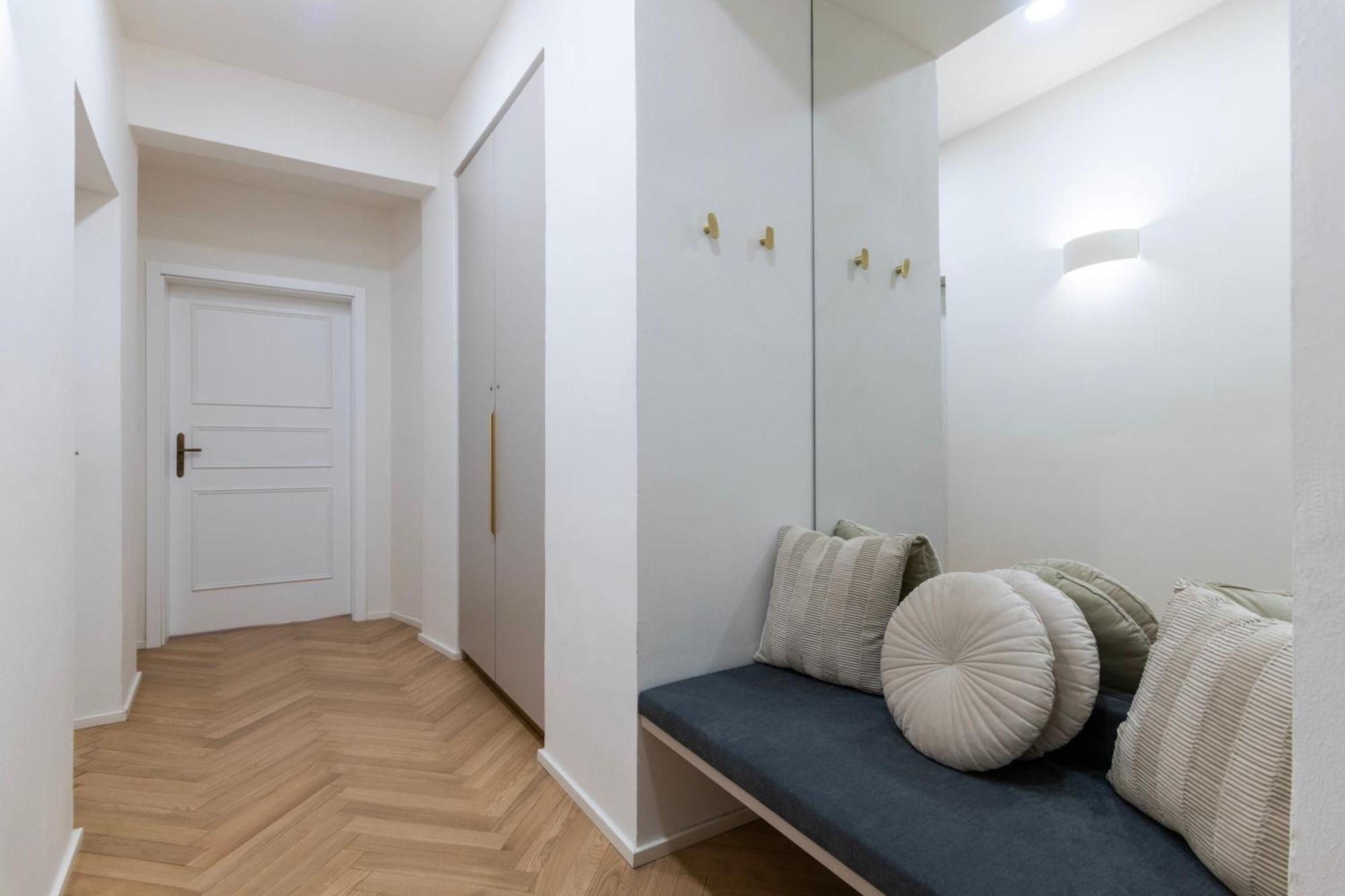Arch Iv. Apartment Прага Екстериор снимка